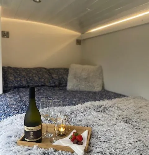 The Blackwater Coach Near & Dungarvan Hotel *